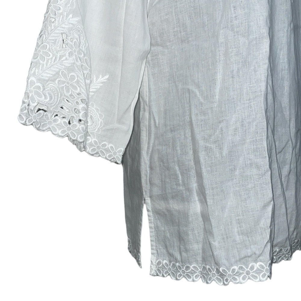 J. Jill linen blend white floral embroidered blouse. 3/4 sleeves. Split hem. EUC - Picture 3 of 7